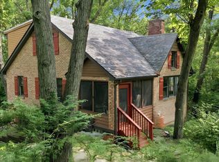 15 Lupine Ln, Portage, IN 46368