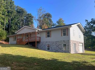 40 Song Bird Dr, Cleveland, GA 30528