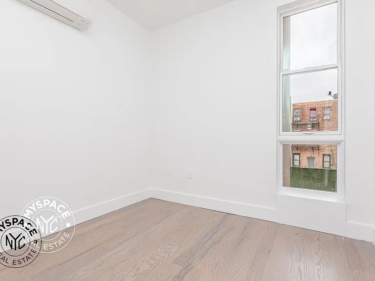 254 E 28th St #4A — Photo 7