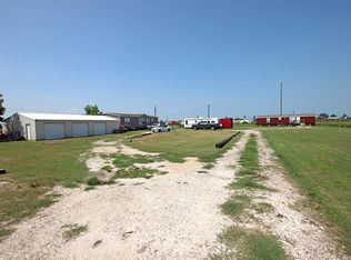 422 Rattlesnake Point Rd, Rockport, TX 78382