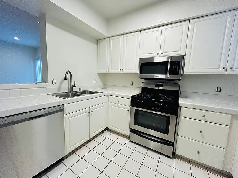 3518 Dunn Dr — Photo 8