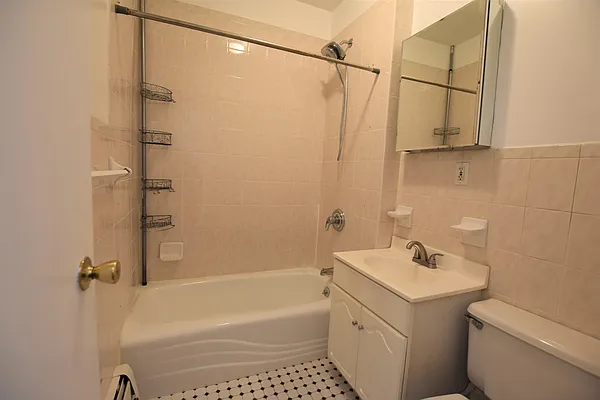 Rented by Compass | media 5