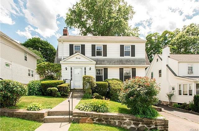 1st image of 90 Lee Ave