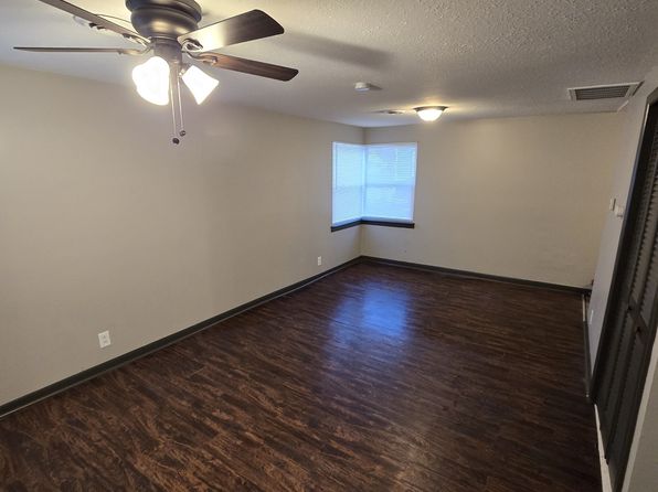 2009 S Joplin St #1, Pittsburg, KS 66762