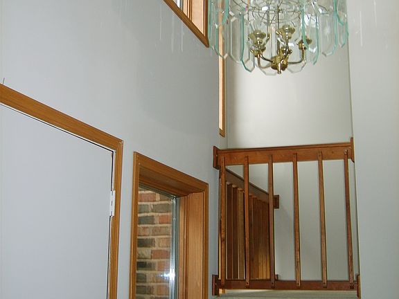 3rd image of 2716 Questover Canyon Dr