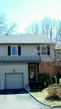 1st image of 15 Allison Ct