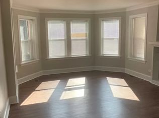 6046 S Rhodes Ave #1, Chicago, IL 60637