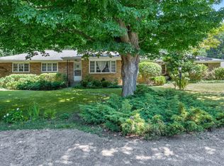 1517 Carleton St, Whitehall, MI 49461