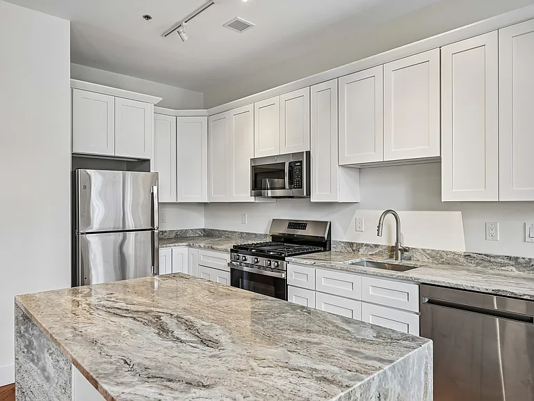 Lauderdale Lofts — Photo 5