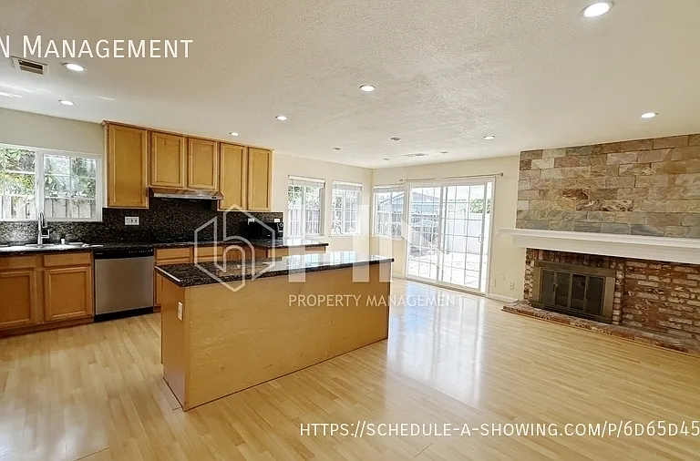 270 Quinault Way — Photo 8
