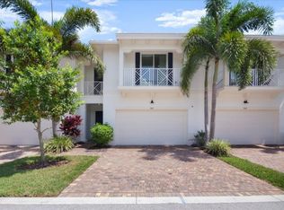 1064 Piccadilly St, Palm Beach Gardens, FL 33418