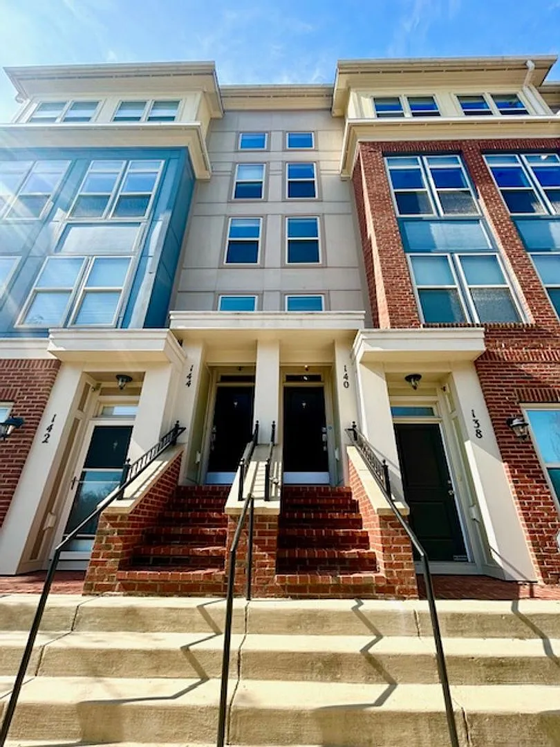 Innovative Living! — Photo 2
