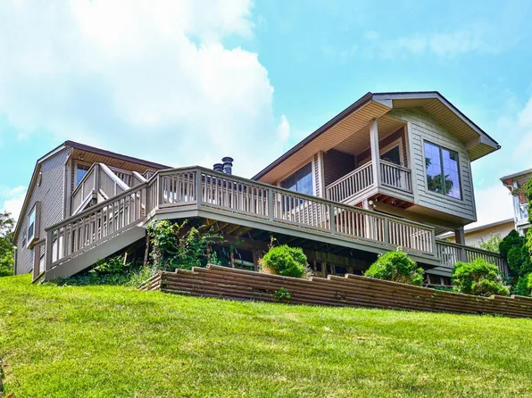 20502 Matterhorn Dr, Lawrenceburg, IN 47025