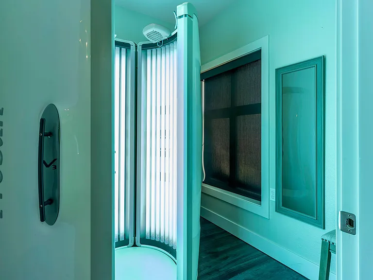 Tanning Bed