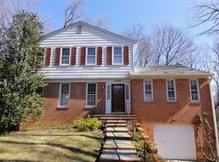 12401 Eastbourne Dr, Silver Spring, MD 20904