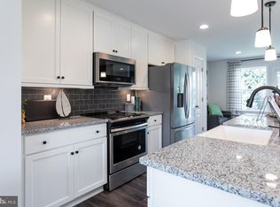 97 Bolingbroke Way, Charles Town, WV 25414