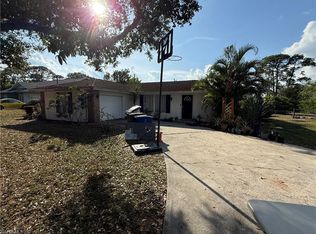 117 Robert AVE, LEHIGH ACRES, FL 33936