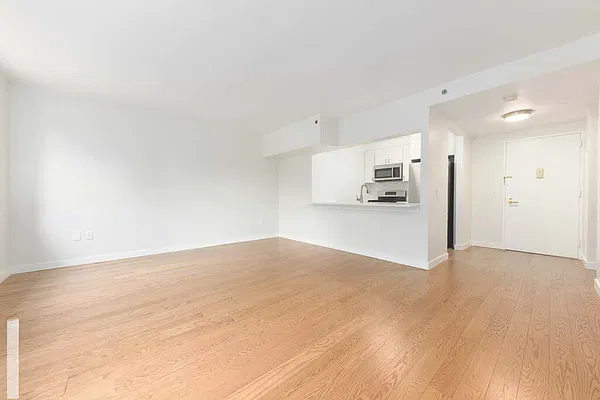 Rented by A&E Real Estate Management | media 2