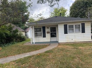 123 S 7th Ave, Iowa City, IA 52245