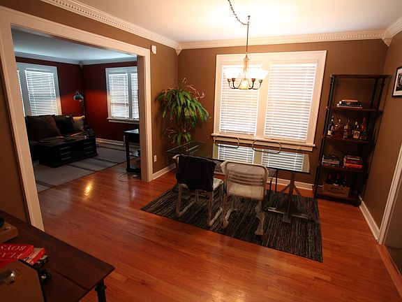 2nd image of 5043 Charles St