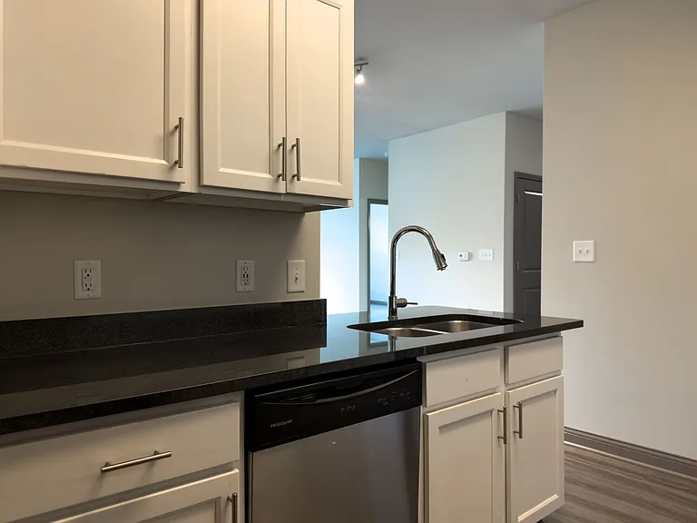 Flats at 146 | Specials Available — Photo 73