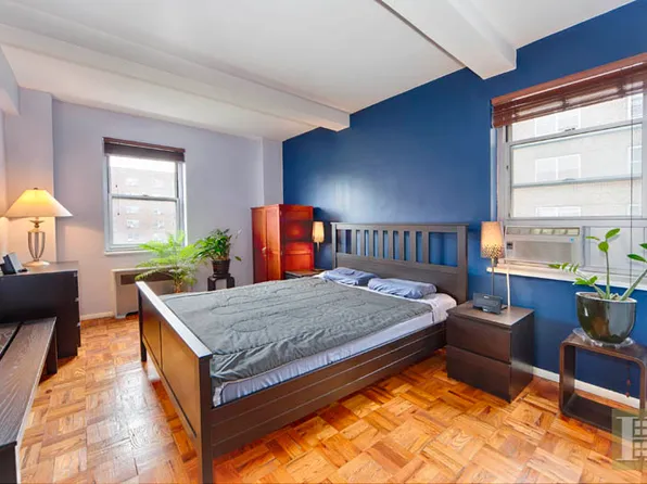 550 Grand Street image 1 of 8