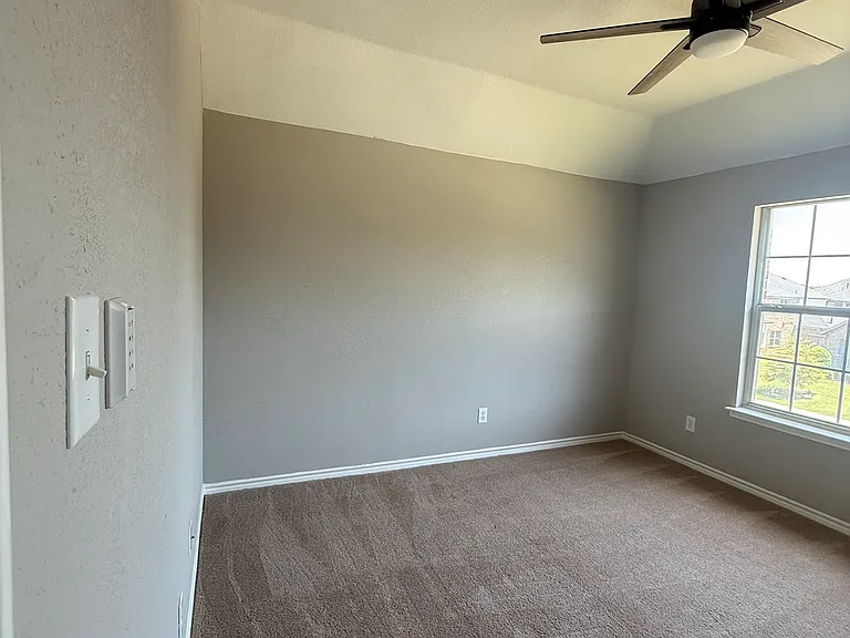 1220 Resaca Dr — Photo 24