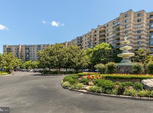 8340 Greensboro Dr APT 524, Mc Lean, VA