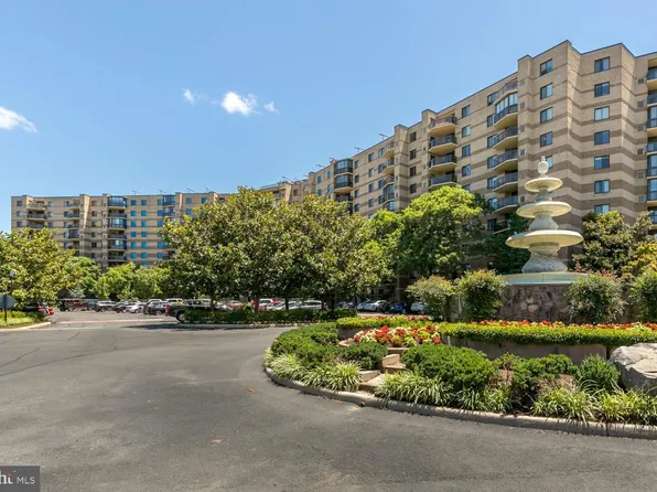 8340 Greensboro Dr APT 524, Mc Lean, VA 22102