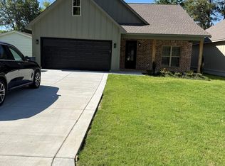 72 Pine St, Marion, AR 72364