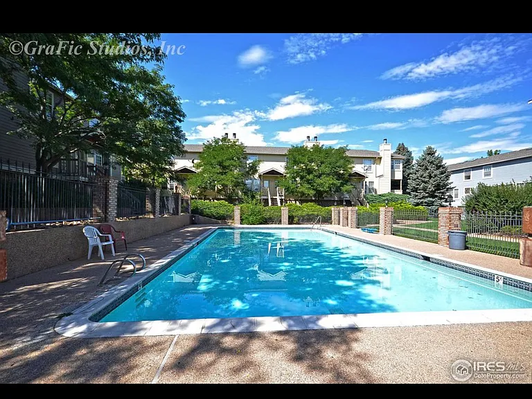 3200 Azalea Dr #E3 — Photo 5