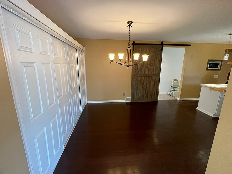4612 Newcastle Rd — Photo 8