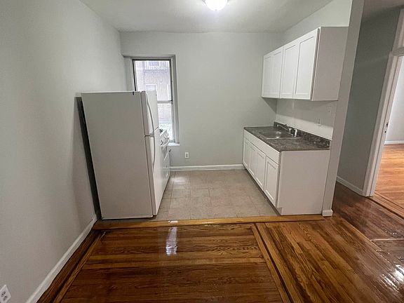 4th image of 8020 Broadway #1G