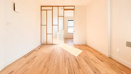 200 Mott Street, #24