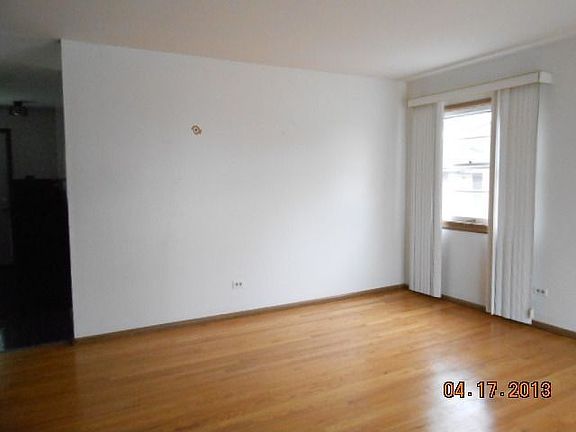 4th image of 19 Arapaho Dr