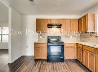 509 Quail Hollow Dr, Mesquite, TX 75150