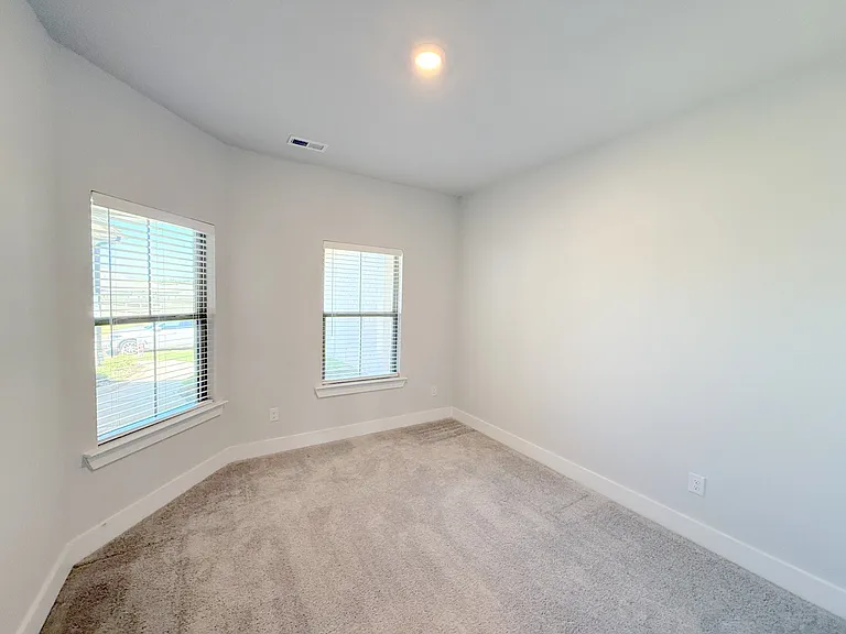 128 Clift Farm Dr — Photo 27