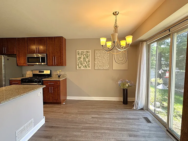 1139 Wickfield Ct — Photo 6