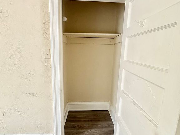 3rd image of 5040 Walnut St #3R