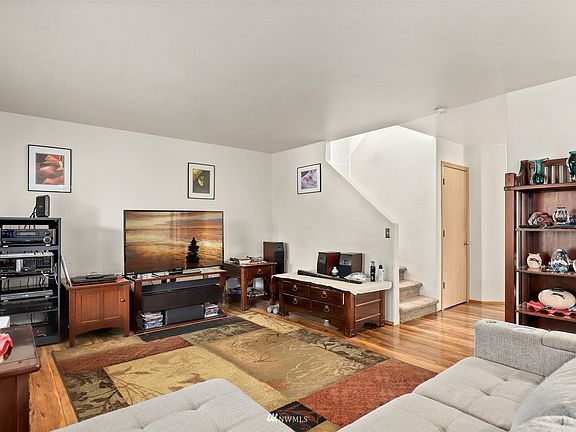 4th image of 5450 Rumac Street SE