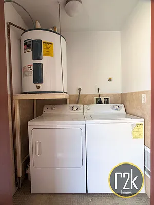 Rented by Realty 2000 Corp | media 40