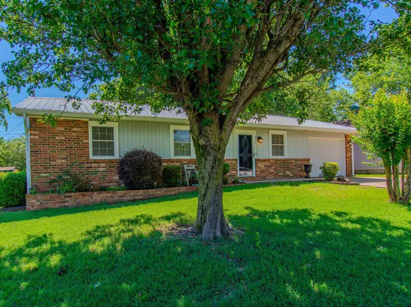 187 Meadowick Dr, Jacksonville, AR 72076