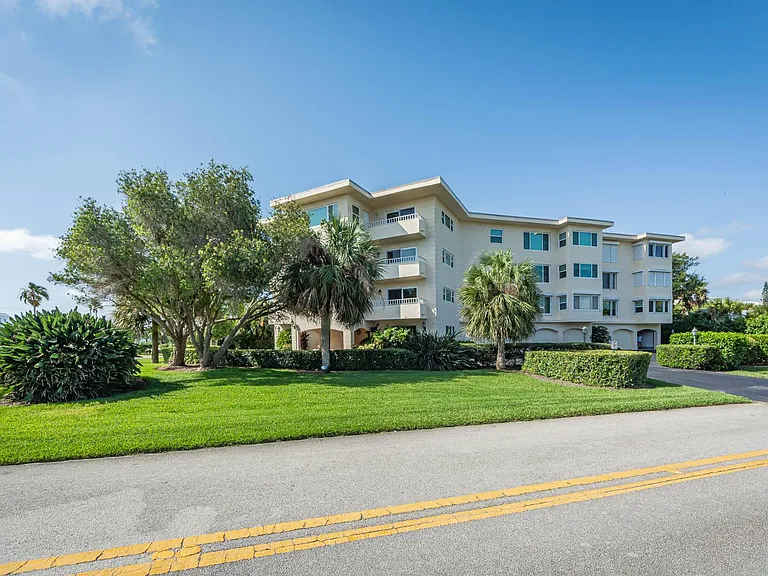 1715 Ocean Dr #3B — Photo 27