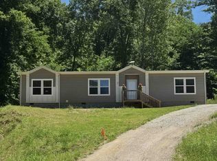 6787 E Us Highway 60, Rush, KY 41168
