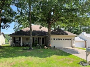 21 Silverleaf Ct, Little Rock, AR 72210