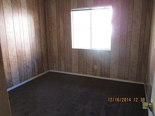 3rd image of 4747 E Moreland St