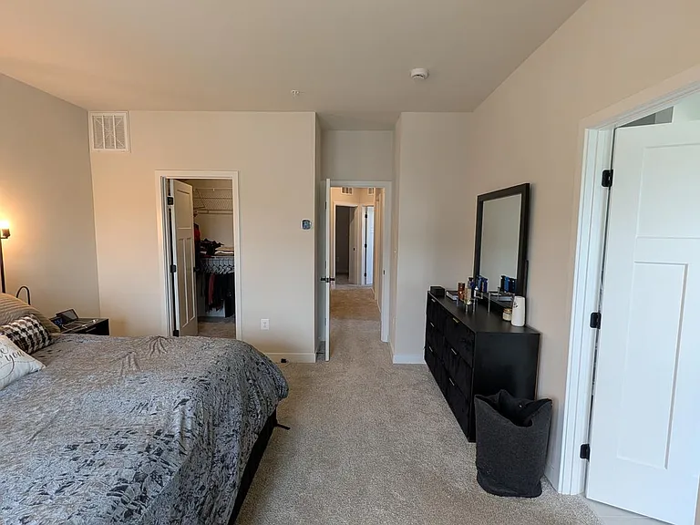 16141 Meadow Glenn Dr — Photo 14