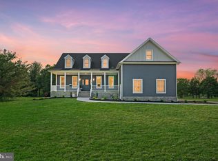 123 W Tomlin Station Rd, Mickleton, NJ 08056