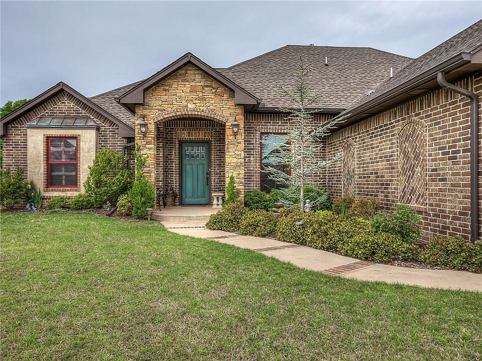 1st image of 2133 Sycamore Creek Ave