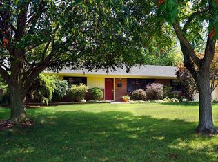 8868 Cavalier Dr, Cincinnati, OH 45231